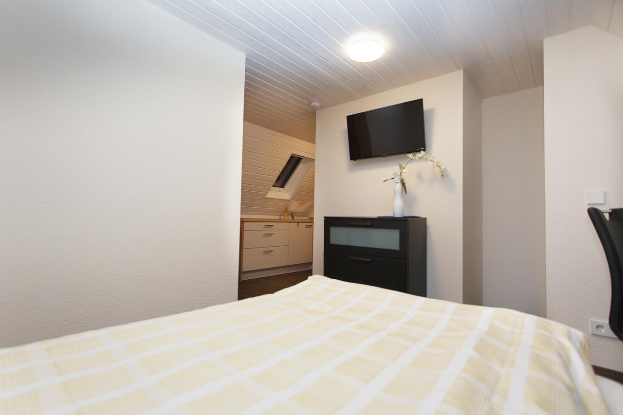 Haus Am Asang Hotel Löwenstein Buitenkant foto